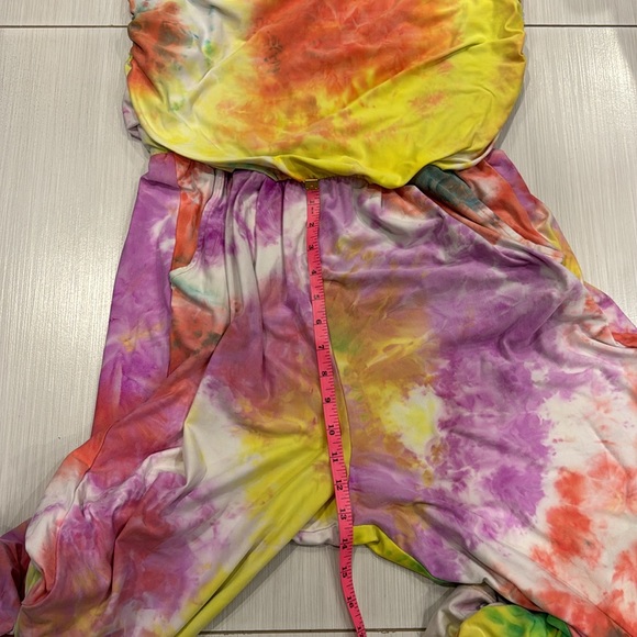 Derek Heart Tie Dye Strapless Jumpsuit with Pockets in a Polyester/Spandex Blend - Picture 10 of 12